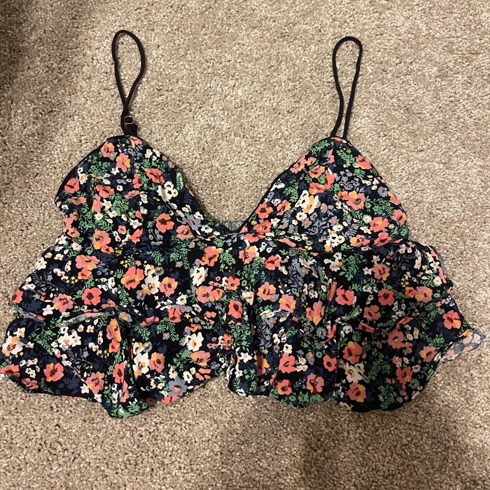 Floral flounce crop tank